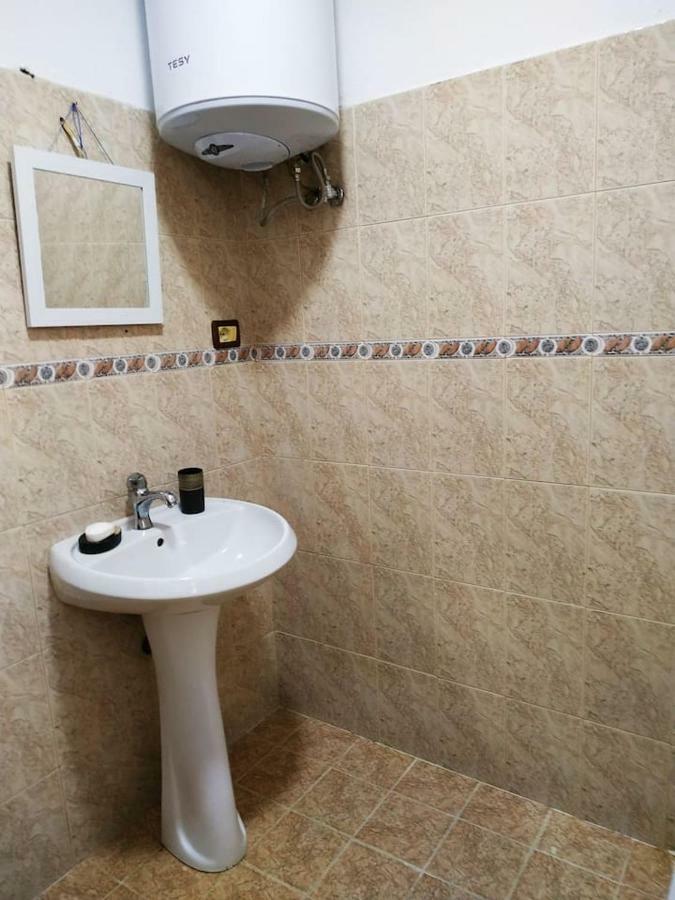 פוגרדץ Lovely Apt At The Heart Of The City&Near The Lake מראה חיצוני תמונה